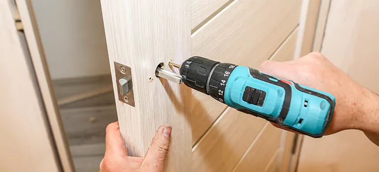 Old Door Knob Repair in Vaughan, Ontario